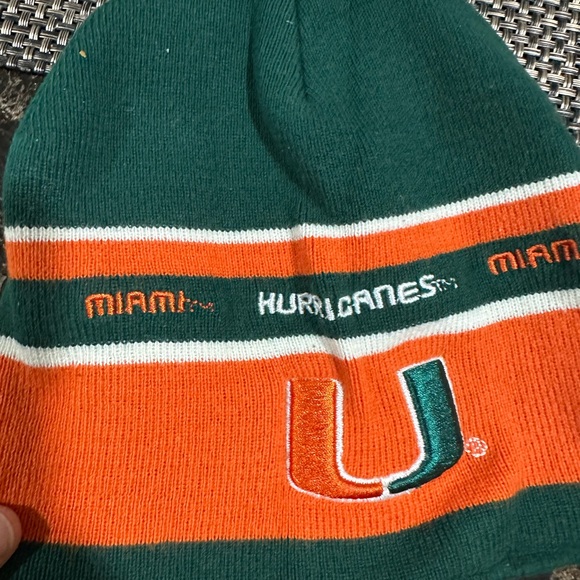Vintage Miami  Florida Hurricanes patched   reversible jacket size L nwot - Picture 11 of 11